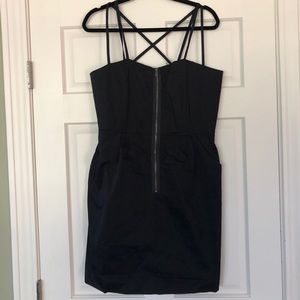 Sexy Nicole Miller LBD